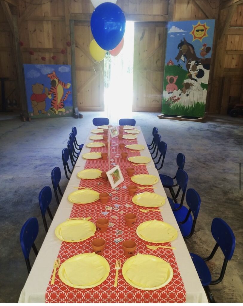 Winnie the Pooh Birthday party table supplies for little kids